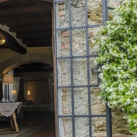 Mugello Villa *